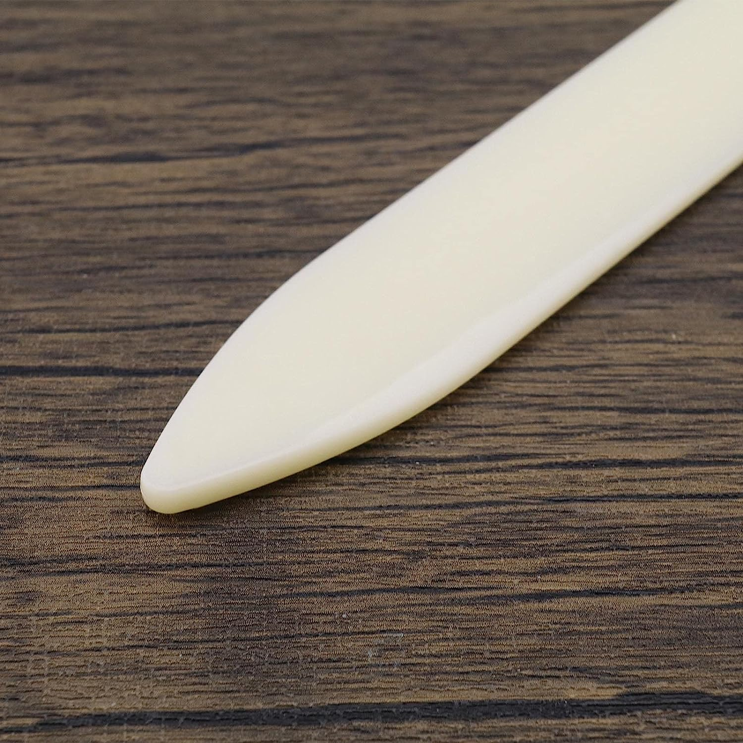 Ecsing 4Pcs Bone Folder Tool Plastic Origami Bone Folders Tools Paper Creaser Set Accessories for DIY Crafts Pressing Lines Sealing Edges White image number 3