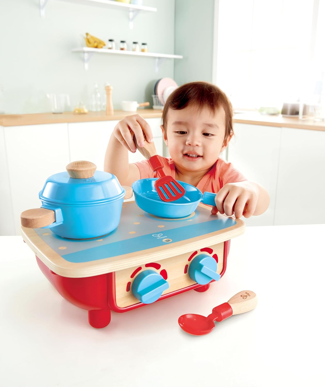 Hape 6Pc Toddler Kitchen Play Set &ndash; Wooden Pretend Cooking Toy with Stove, Pot, Pan & Utensils &ndash; Fun Role-Playing for Kids & Children &ndash; Safe & Durable &ndash; Ages 18M+ - Lebendige Farben image number 4