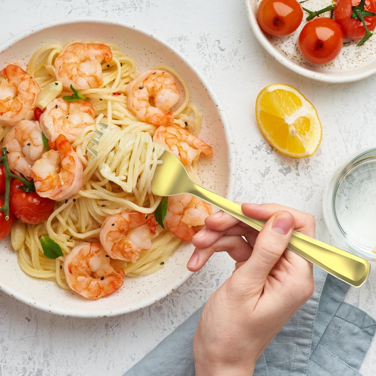 200 Heavy Duty Gold Plastic Silverware,100 Forks, 50 Spoons, 50 Knives, Bpa-Free,Reusable Gold Plastic Utensils Set, Plastic Cutlery Set, Party Wedding Dessert Picnic Christmas Catering