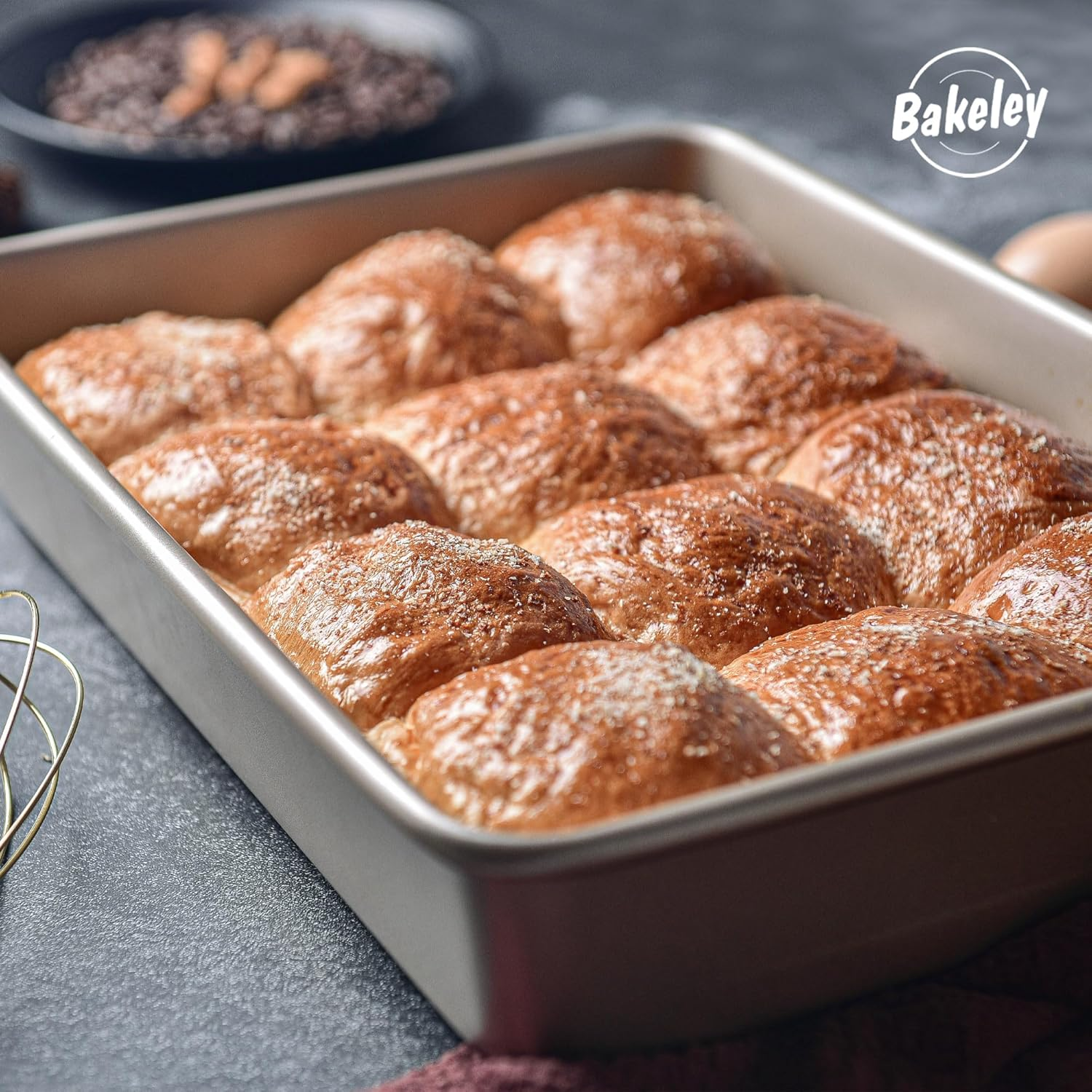 13-Inch Rectangle Cake Pan, Non-Stick Loaf Pan Deep Dish Bakeware for Oven Roasting Meat Bread Jelly Roll Battenberg Pizzas Pastries 34.8Cm X24.8Cm X 6Cm (Champagne Gold) image number 6