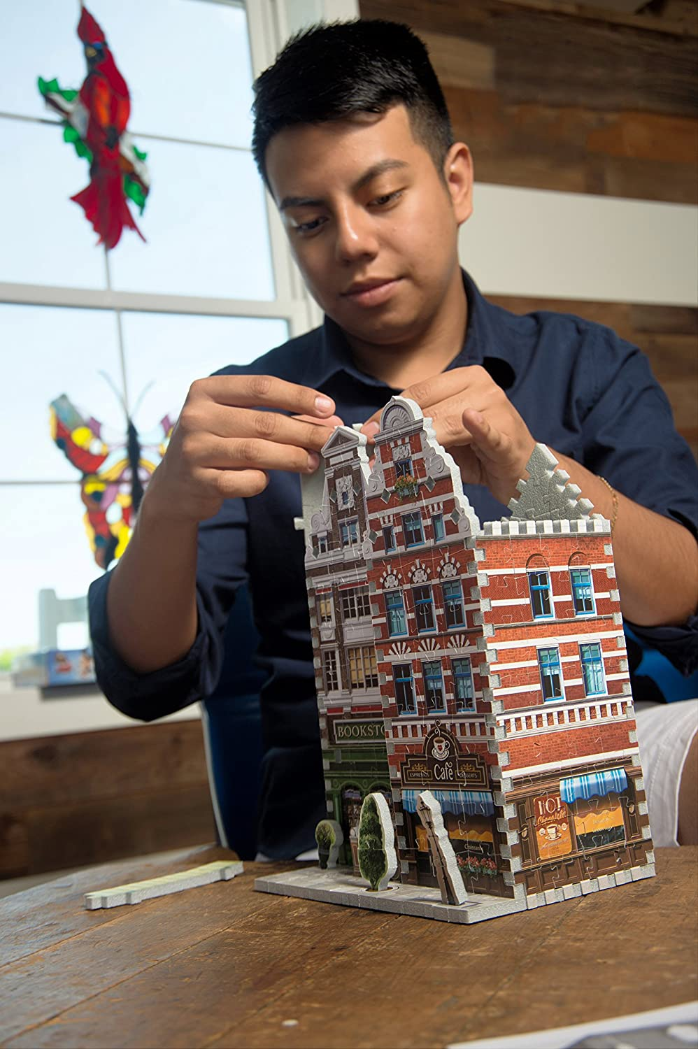 Wrebbit 3D Urbania: 3D Hotel 295 Pieces Jigsaw Puzzle image number 3