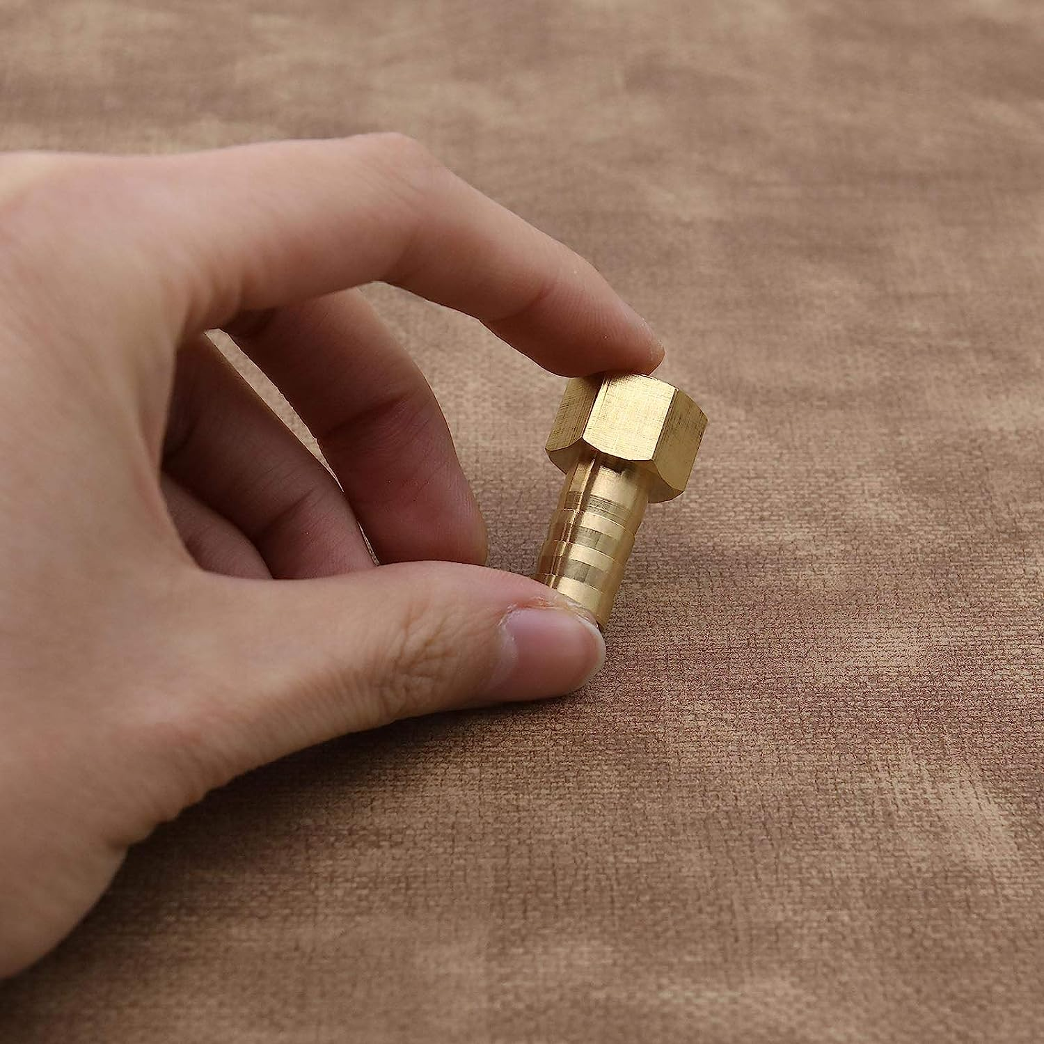 Emsea 2 Pcs 1/4 BSP Female Thread to 10Mm Hose Barbed Fitting Connectors Pipe Joint Adapter Couplers for Fuel Air Gas Water Oil image number 4