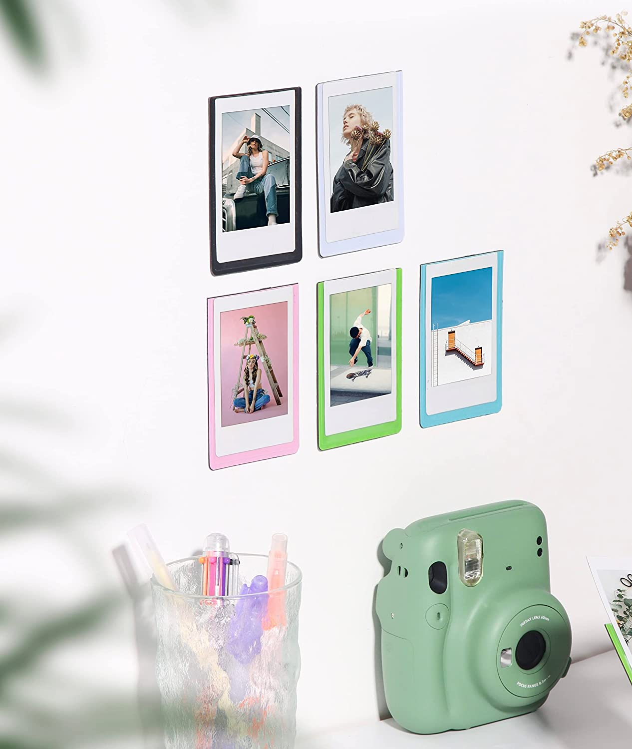Magnetic Photo Frame for Instax Mini Film Pictures- Fridge Magnet Film Sleeve- Set of 5 Colours image number 4