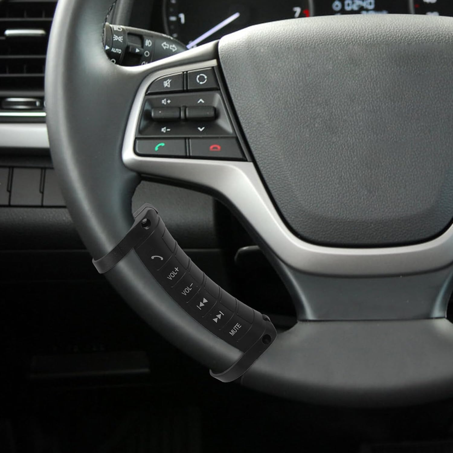 SOLUSTRE Steering Wheel Control Steering Wheel Remote Controller Car Wheel Control Button image number 5