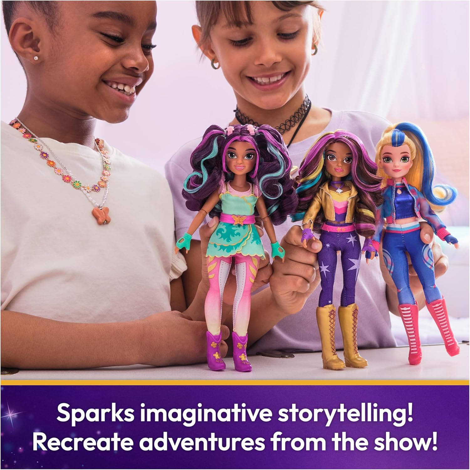 Unicorn Academy, Ava Doll with Highlighted Hair, 7 Fashion Accessories and Hair Styling Tool, 24.1Cm, Dolls and Unicorn Toys for Girls Aged 4 and Up image number 4