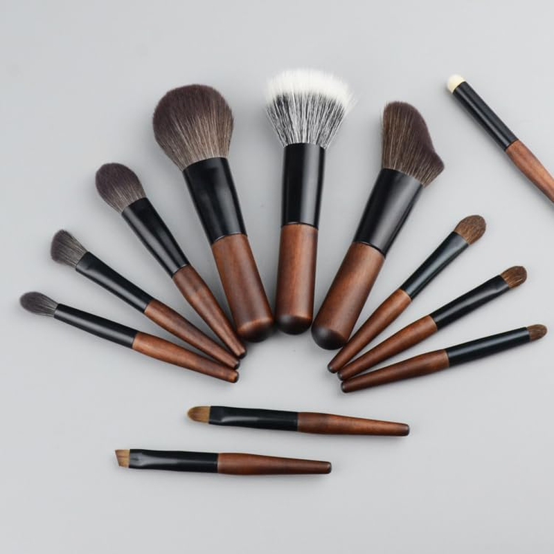 Makeup Brushes Set 12 Pcs Mini Travel Makeup Brush Set with Case, Travel Brush Set for Loose Powder, Contour, Blush, Concealer, Eyeshadow, Brow Brushes Tool Kit image number 3