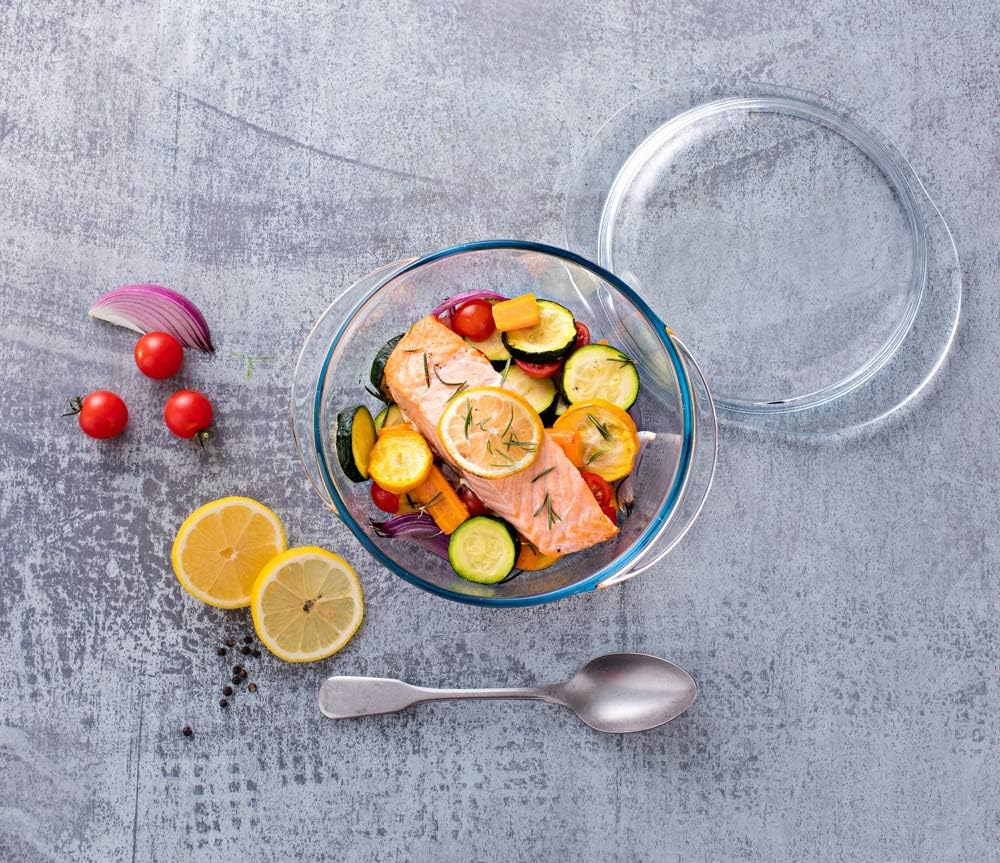 Pyrex Essentials 3 Piece round Casserole Set &ndash; Borosilicate Glass, Oven, Microwave, Freezer & Dishwasher Safe &ndash; Hygienic, Stain & Odour Resistant &ndash; 1.4L, 1.6L & 2.2L Capacity